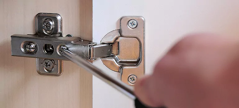 Creaky Door Hinges Fix in Mountain View, CA